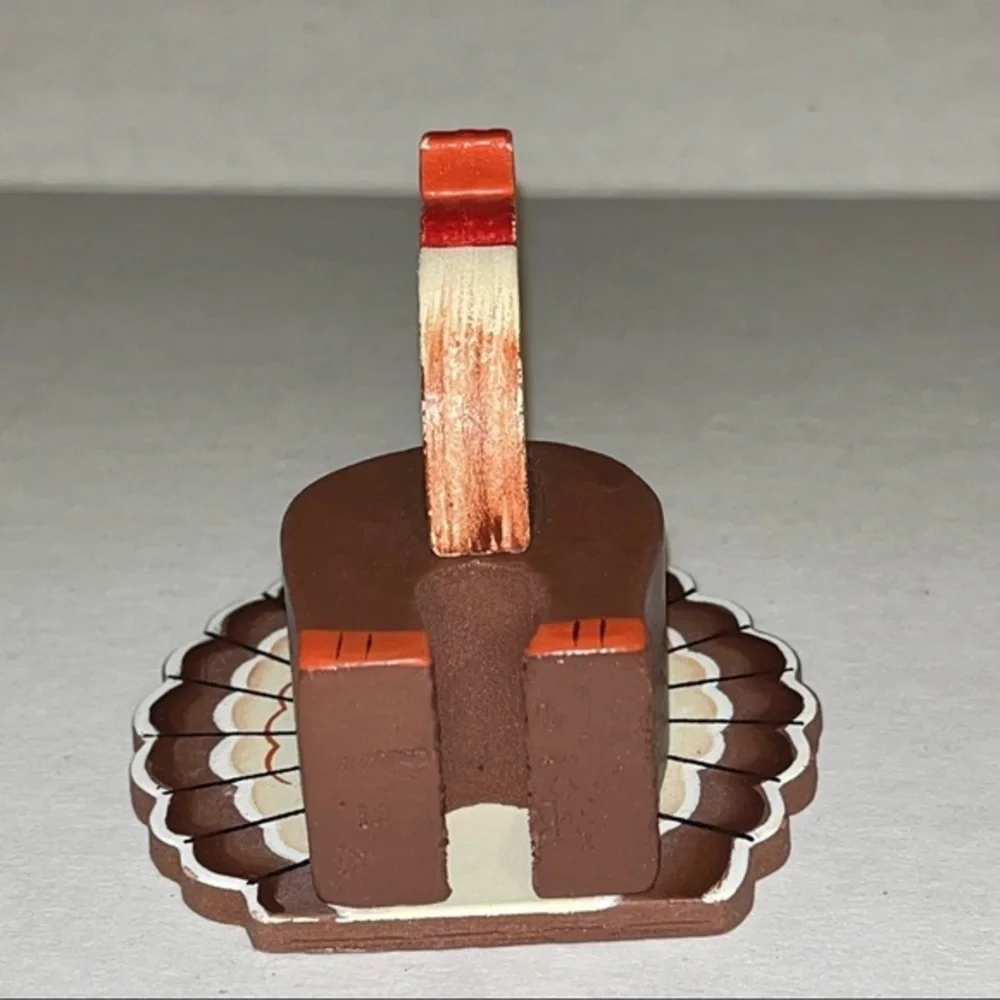 Thanksgiving‎ Decorations-Home Interiors Bears, Enesco Napkin Holder & a Turkey